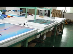 Indoor TFT Lcd Advertising Screen 43 Inch Ceiling Mount Super Slim Frame